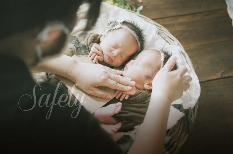 新生児が写った写真